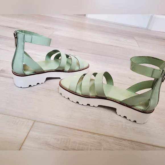 Seychelles Nightlife Sandals in Cucumber - Picture 5 of 9